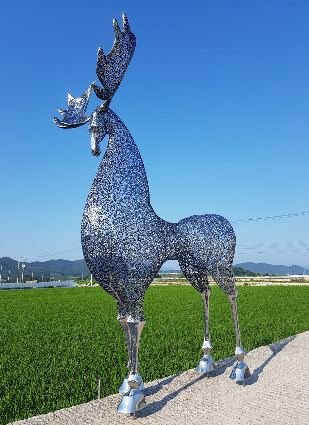 Кан Дон Хён (Kang Dong Hyun) - скульптура.