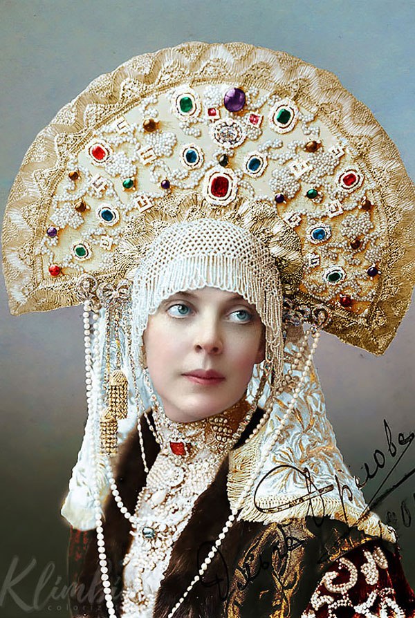 Романовы. 1903 год. Цветные изображения были созданы Ольгой Ширниной.