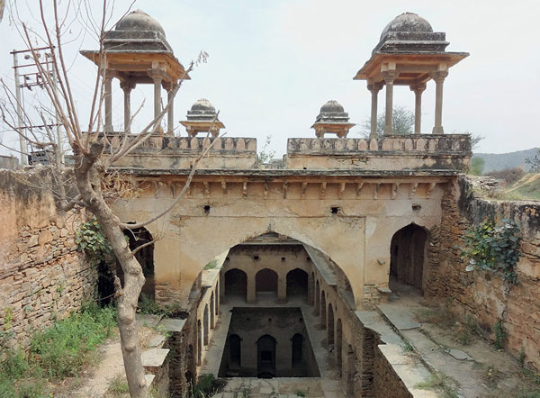 Архитектура Индии. Подземные колодцы.