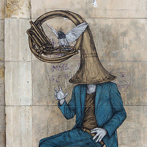 Уличный художник Левалет/Levalet (Чарльз Левал / Charles Leval) - Les trompettes de la renomee (Трубы славы)